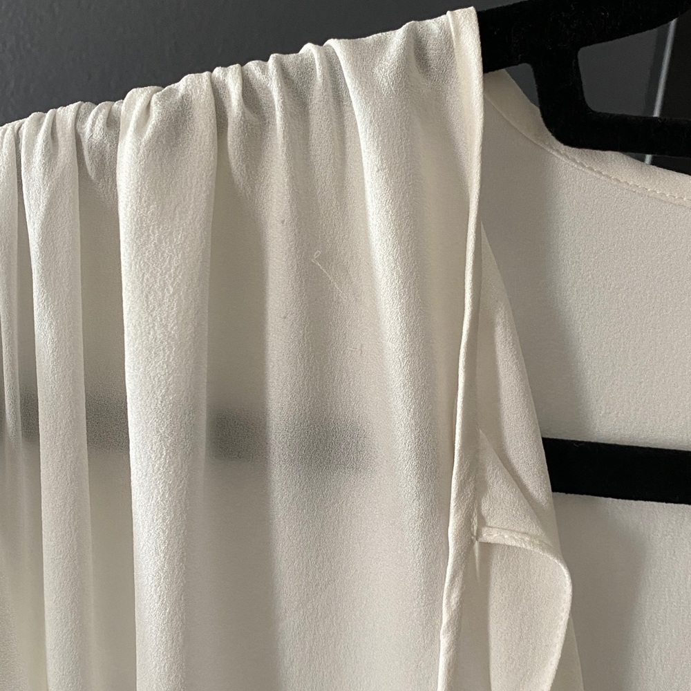 ‼️100% SILK‼️ - Picture 9 of 9